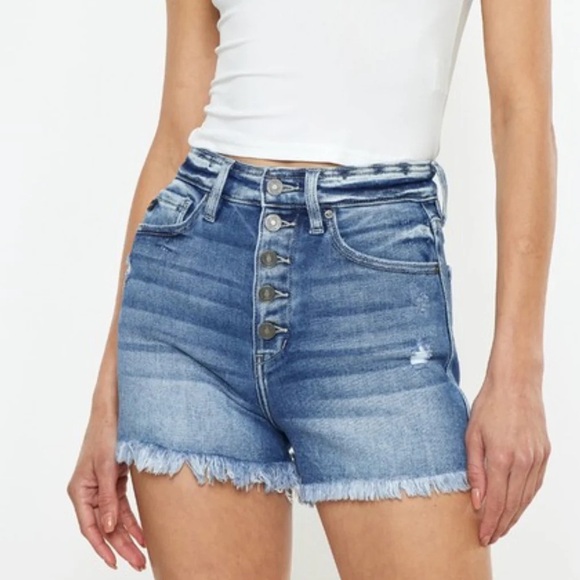 Kancan Women’s Distressed Short - Picture 1 of 6